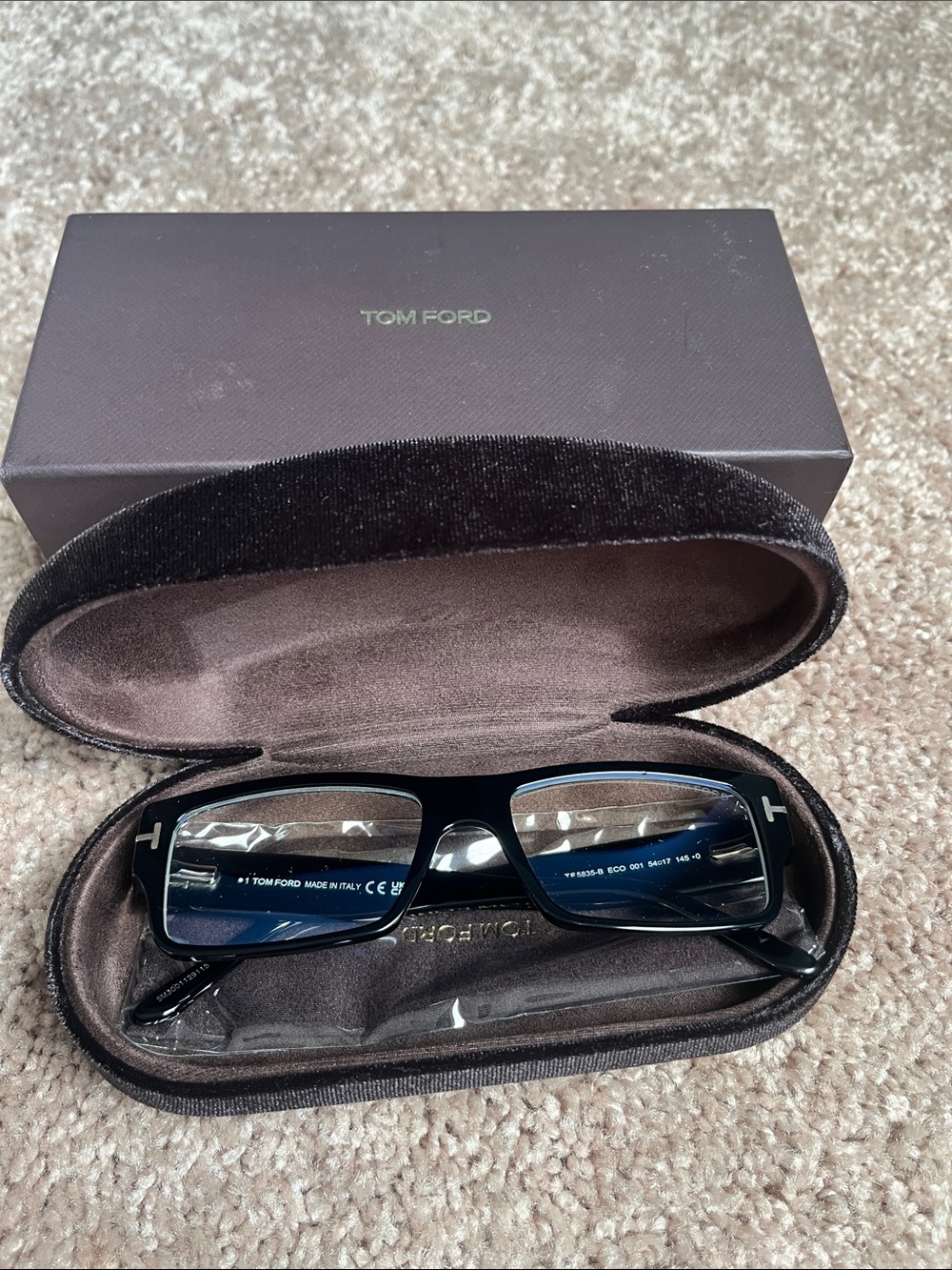 Tom Ford Black Rectangular Glasses with Dark Brown Case